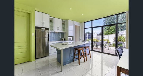 Merlot Verdelho Townhouses - Your Accommodation 2