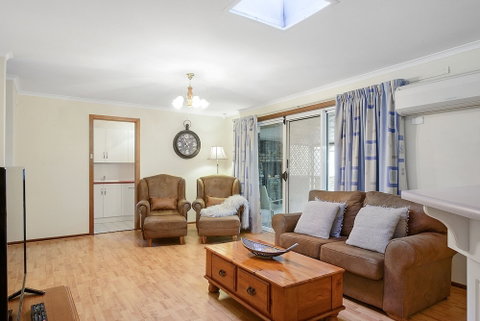 Moonta Bay Accommodation - Your Accommodation 2