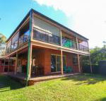 Kingfisher LakeHouse - Your Accommodation