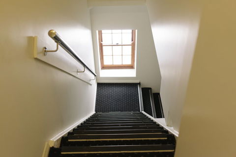 Mad Monkey Backpackers On Broadway - Adults Only - Your Accommodation 1