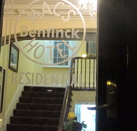 Mac's Restaurant - Your Accommodation