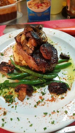 Buxton Hotel Bistro - Your Accommodation 0