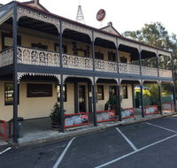 The Creekside Hotel - Your Accommodation