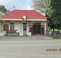 The Jindi Cafe - Your Accommodation