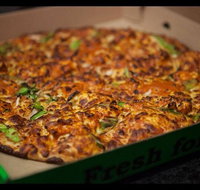 Chizzo's Pizzeria Galston - Your Accommodation