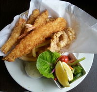 Commercial Hotel Bistro - Your Accommodation