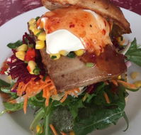 Red Cafe - Your Accommodation