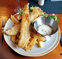 Ellalong Hotel Pizza and Restaurant - Your Accommodation