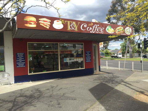 T & Y Coffee Food On The Go - Your Accommodation 0