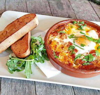 Cafe Aura - Your Accommodation