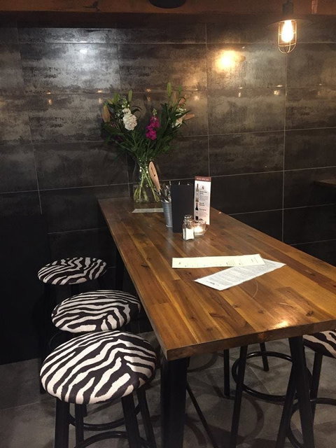 Z Bar And Restaurant - Your Accommodation 0