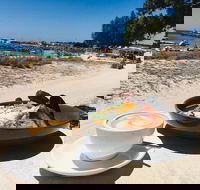 Frankie's on Rotto - Your Accommodation