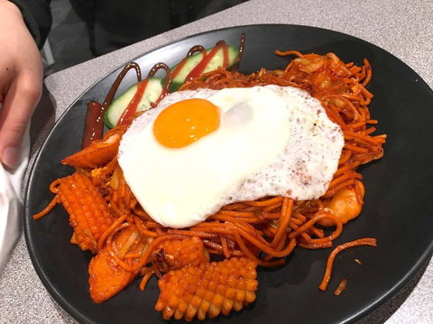 Zafferano Restaurant - Your Accommodation 0