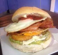 Chick'n Shack Cafe - Your Accommodation