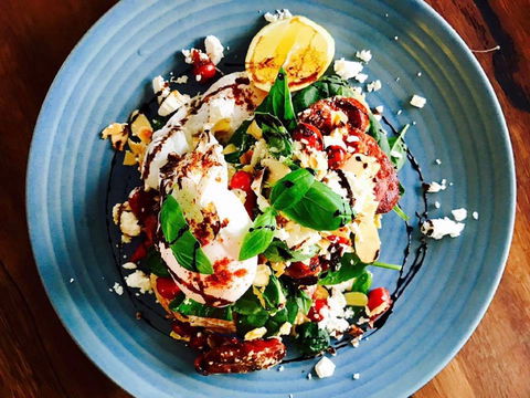 Crumb Cafe - Your Accommodation 2