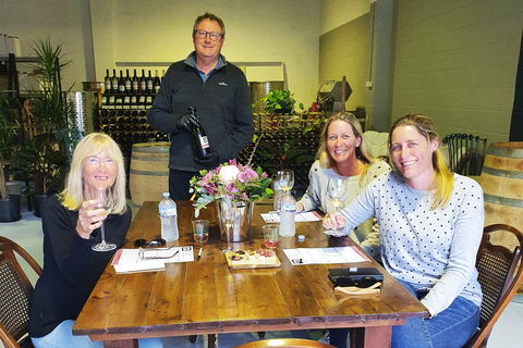 Tynan Wines Port Stephens - Your Accommodation 0