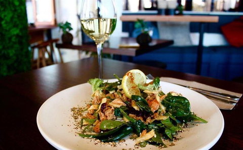 Harry's Grill - Your Accommodation 14