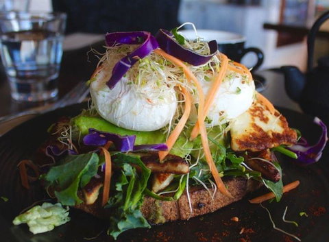 Harry's Grill - Your Accommodation 19