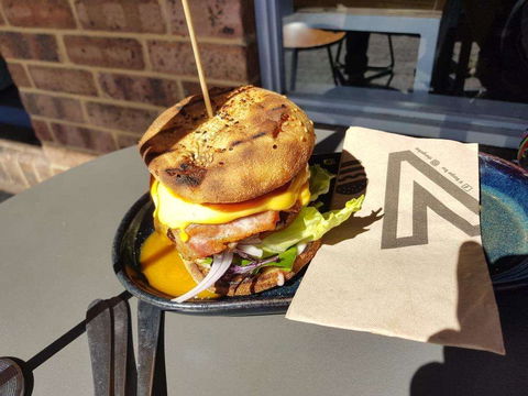 V Burger Bar - East Victoria Park - Your Accommodation 0