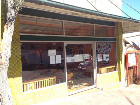 Ivan & Lizzie's - Your Accommodation 0