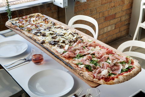 Northbeach Pavilion Pizza Restaurant, Bar And Kiosk - Your Accommodation 0