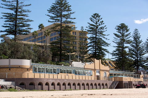 Northbeach Pavilion Pizza Restaurant, Bar And Kiosk - Your Accommodation 1
