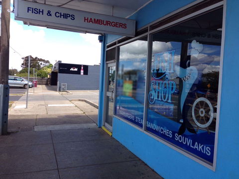 T.J's Blue Sea Fish Shop - Your Accommodation 0