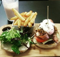 Forest Hill Coffee House - Your Accommodation