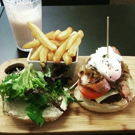 Forest Hill Coffee House - Your Accommodation 0