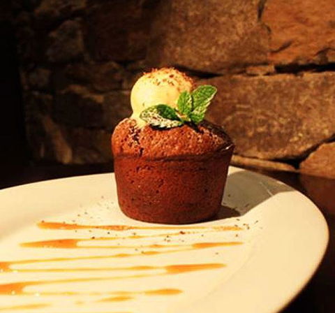 O Bar & Restaurant - Your Accommodation 6