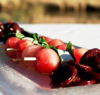 OMaras Hotel - Your Accommodation