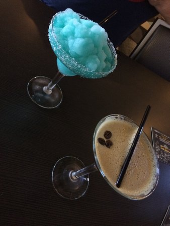 D Bar & Grill - Your Accommodation 0