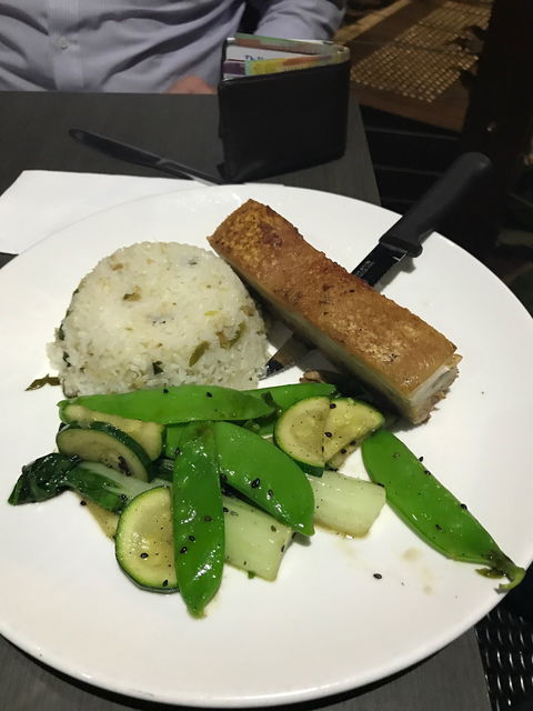 Q Bar And Brasserie On The Avenue - Your Accommodation 1