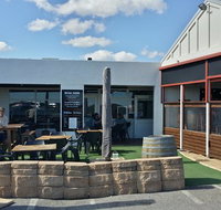 Breeze Cafe  Bar - Your Accommodation
