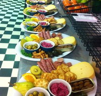 Pepper Tree Cafe - Your Accommodation