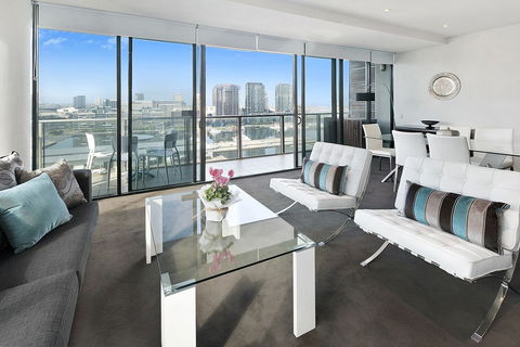 DPC New Quay - Your Accommodation 6