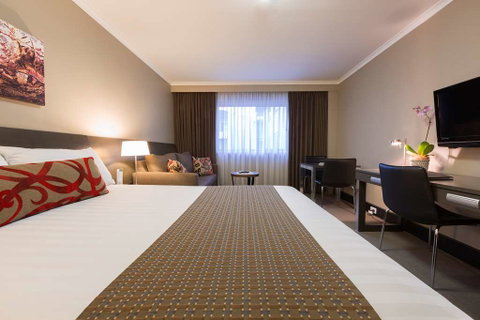 Pavilion on Northbourne - Your Accommodation 12