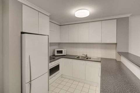Adina Serviced Apartments James Court - Your Accommodation 7