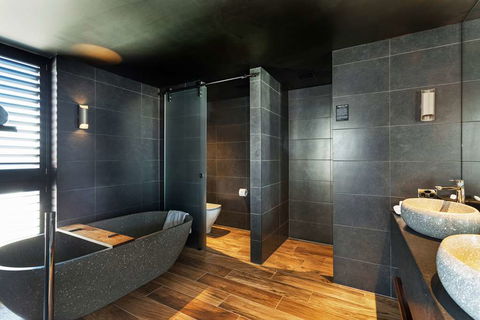 Macq 01 Hotel - Your Accommodation 4