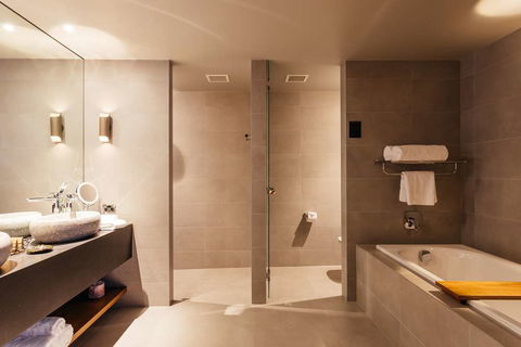 Macq 01 Hotel - Your Accommodation 5