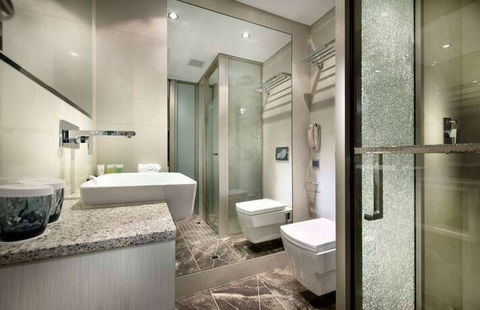 Swan River Hotel - Your Accommodation 5