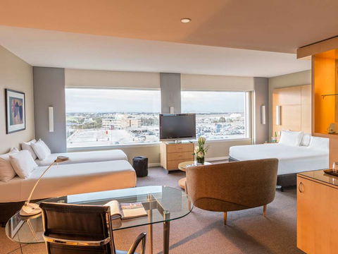 PARKROYAL Melbourne Airport - Your Accommodation 4