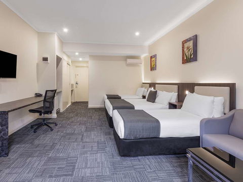 Quality Hotel Melbourne Airport - Your Accommodation 9