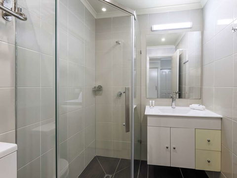 Quality Hotel Melbourne Airport - Your Accommodation 13