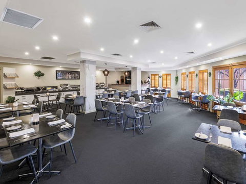 Quality Hotel Melbourne Airport - Your Accommodation 15