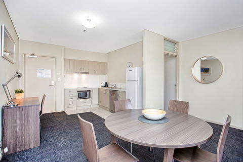 Hume Serviced Apartments - Your Accommodation 16