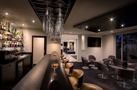 Best Western Plus Travel Inn Hotel - Your Accommodation 15