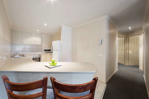 Canberra Parklands Central - Your Accommodation 6