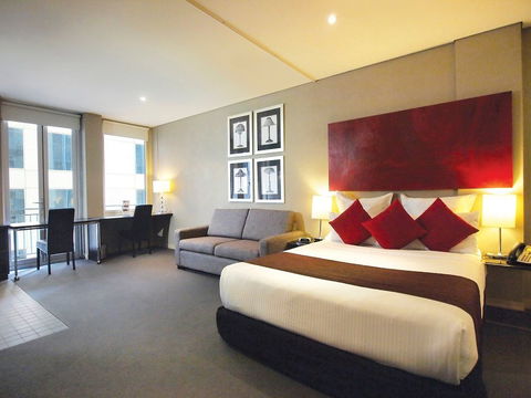 Oaks On Collins Street - Your Accommodation 2