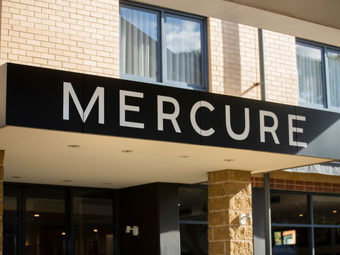 Mercure Sydney Manly Warringah - Your Accommodation 1